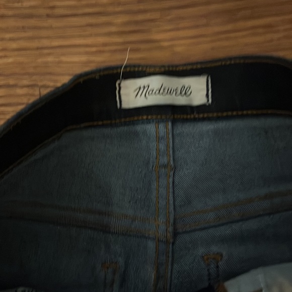 Madewell 9” Mid-Rise Skinny Jeans - Picture 2 of 4
